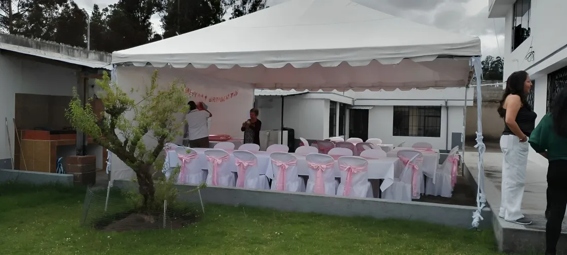 Carpa instalada para evento